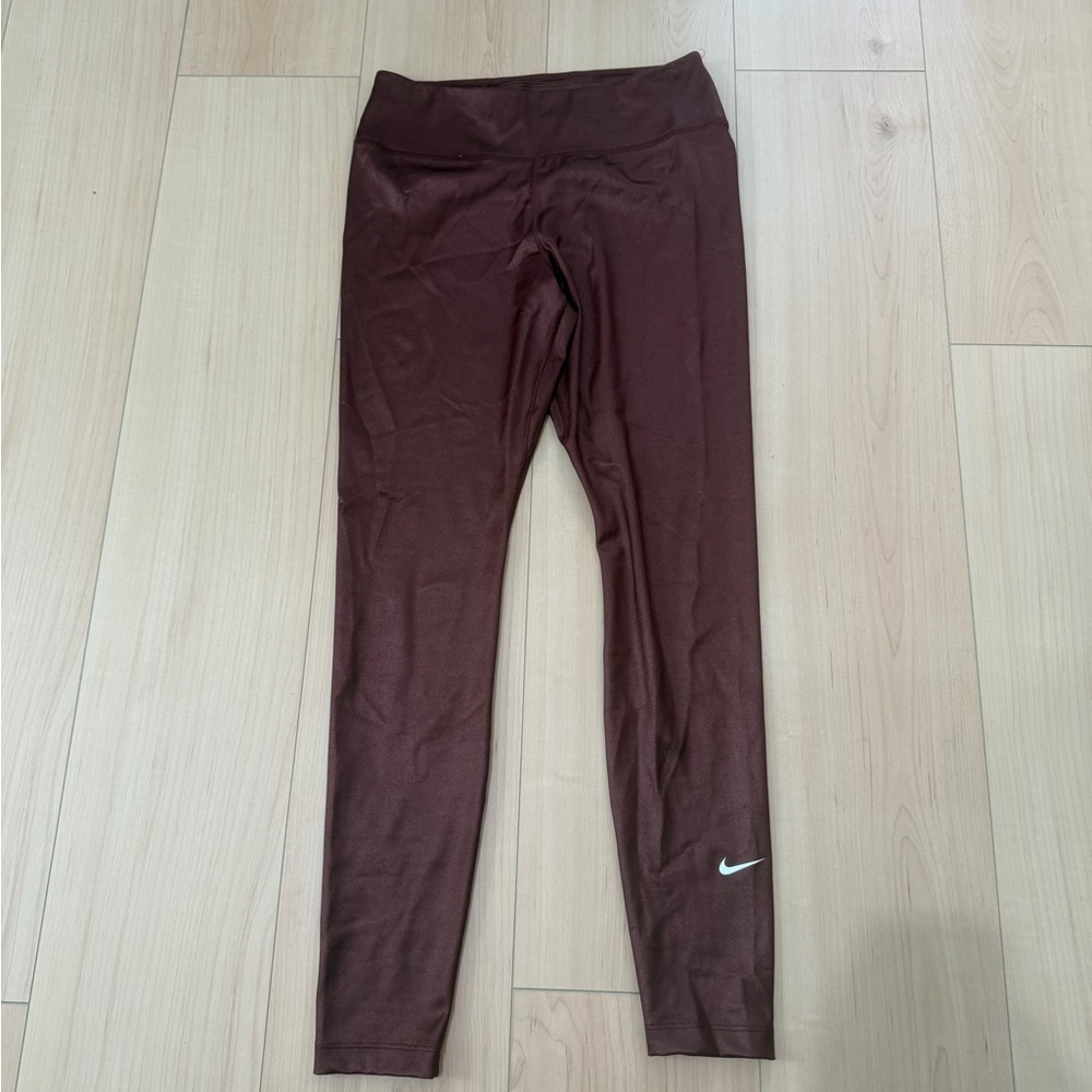 Nike dri fit leggings